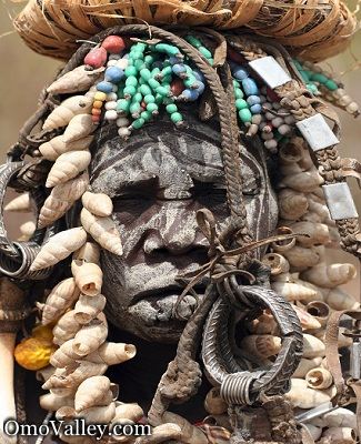 A woman of the Mursi tribe